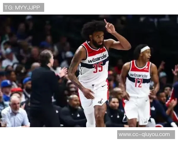 卡梅隆布泽尔高效表现助杜克险胜9助攻4抢断展现全能实力