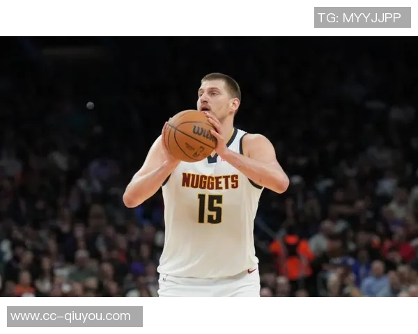 约基奇三节高效表现15投12中轻松砍下26分9篮板9助攻1盖帽